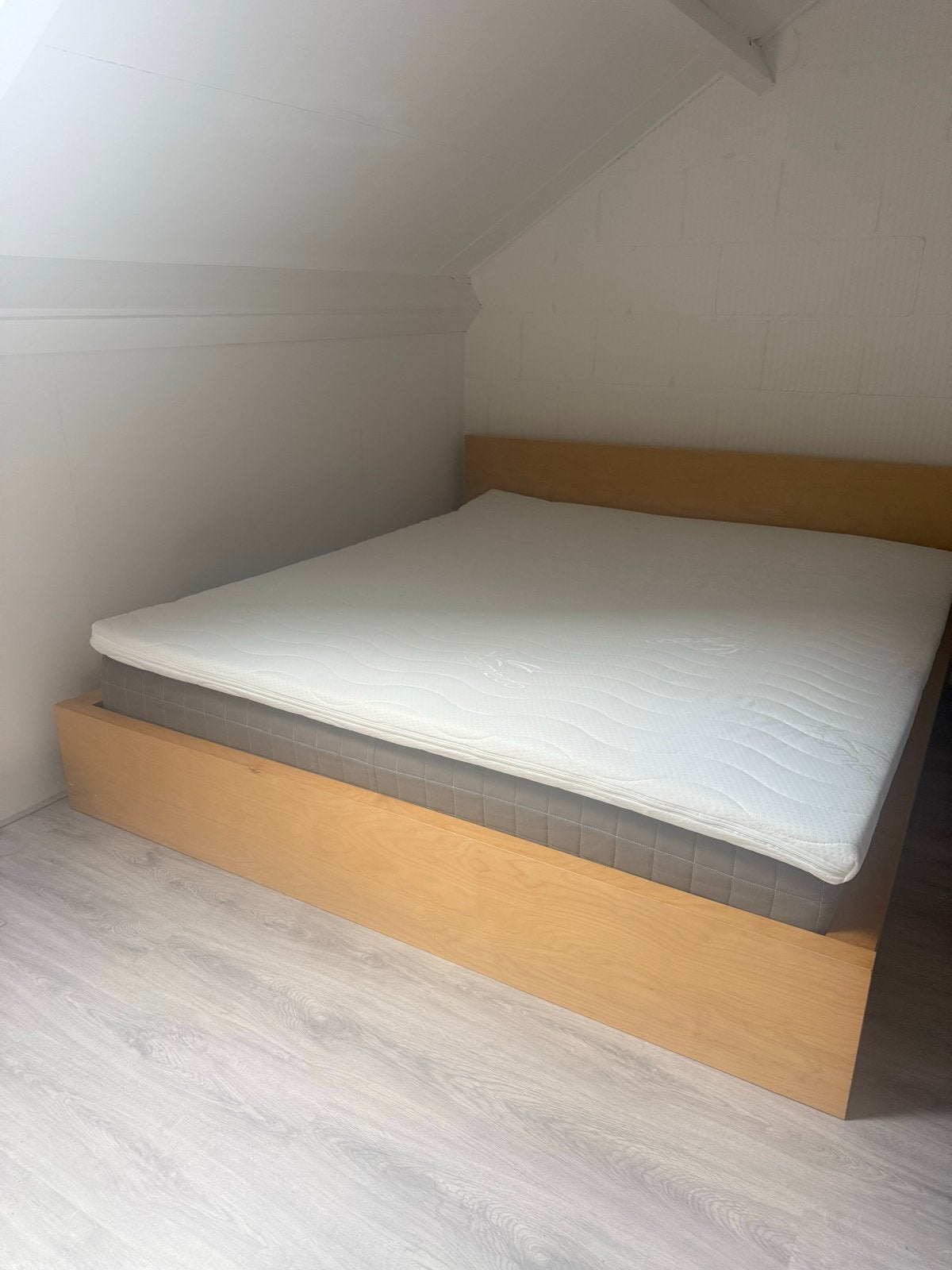 IKEA Hovag tweepersoonsbed 180x200 met matras, Ophalen, Gebruikt, Tweepersoons, 180 cm