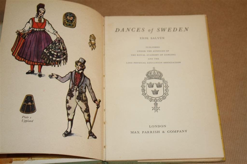 Dances of Sweden [1949]. Handboek Europese volksdansen., Boeken, Kunst en Cultuur | Dans en Theater, Ophalen of Verzenden, Gelezen