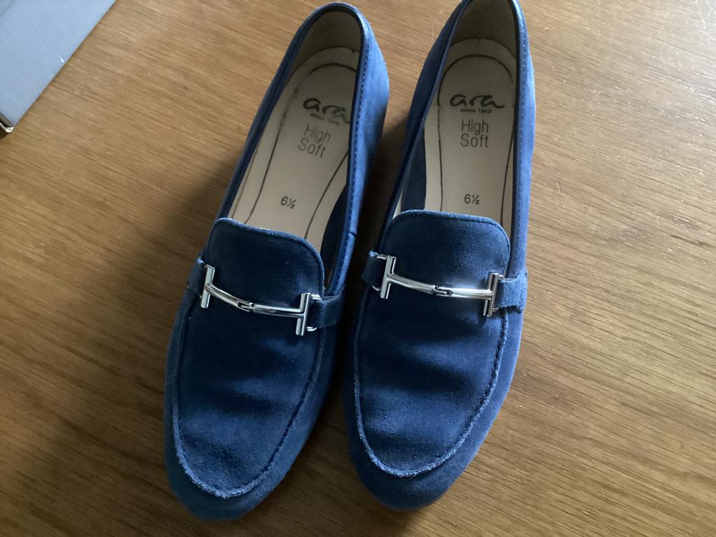 Ara damesschoenen,  Indigo, velour.   mt 6,5, Ophalen of Verzenden, Zo goed als nieuw, Blauw