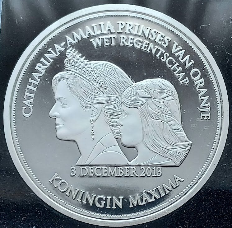 Penning Koningin Máxima & Prinses Amalia - Ons Vorstenhuis, Ophalen of Verzenden, Overige materialen, Nederland