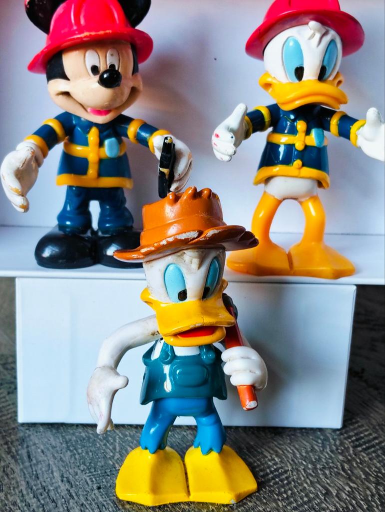 Vintage Disney Figuren: Mickey & Donald Brandweer, Verzamelen, Disney, Ophalen of Verzenden, Mickey Mouse, Gebruikt, Beeldje of Figuurtje