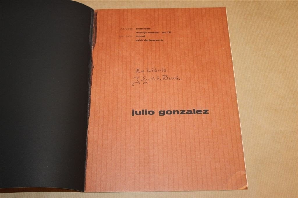 Julio Gonzalez — Beeldhouwkunst Stedelijk Museum 1955, Ophalen of Verzenden, Gelezen