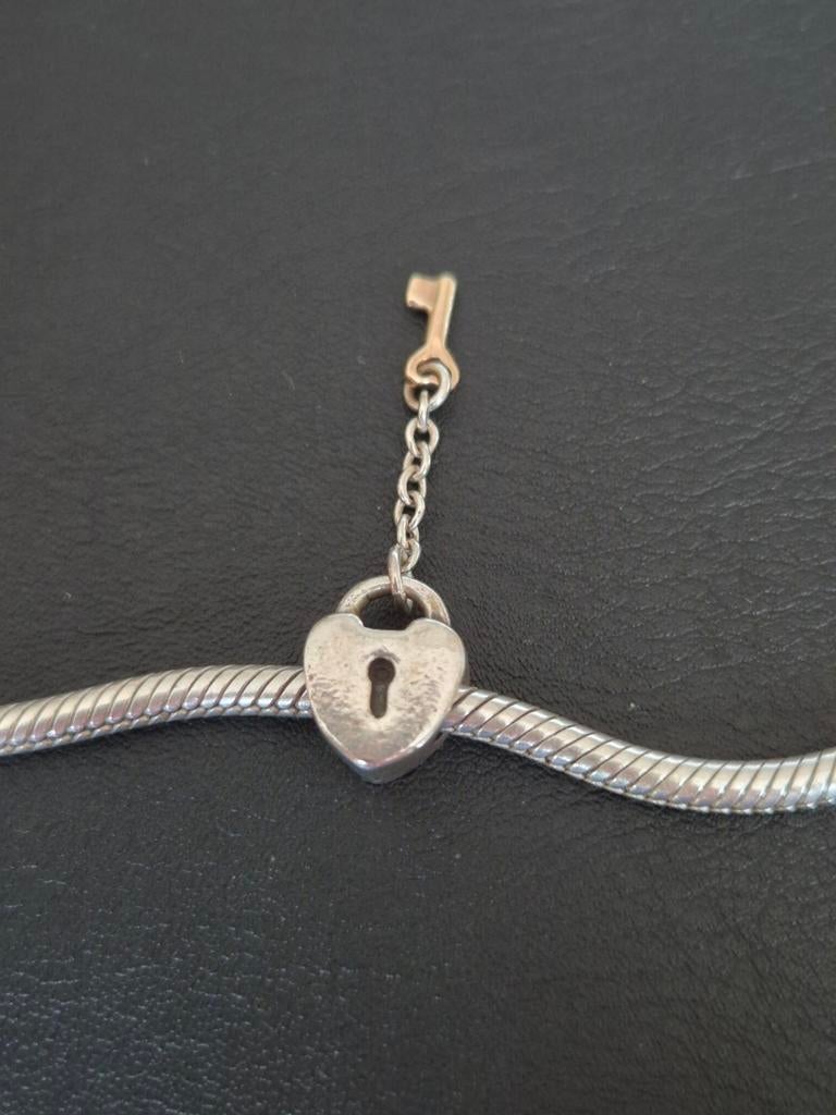 Pandora echte zilver met echt goud bedel, Sieraden, Tassen en Uiterlijk, Bedels, Ophalen of Verzenden, Zo goed als nieuw, Goud