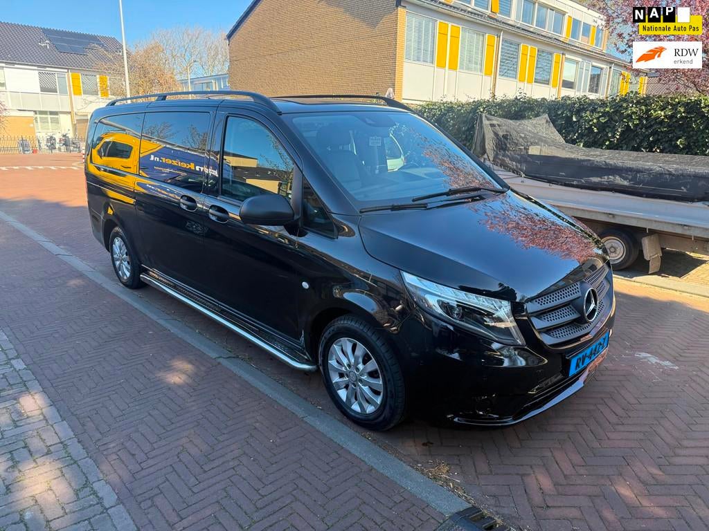 Mercedes-Benz Vito Tourer 114 BlueTEC Pro Extra Lang, Automaat, Gebruikt, 2000 kg, Zwart