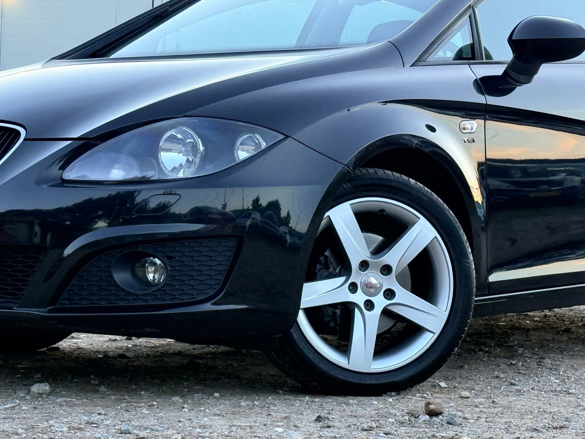Seat Leon 1.8 TFSI Sport/6BAK/NAVI, Auto's, Seat, Voorwielaandrijving, Euro 5, 15 km/l, Gebruikt