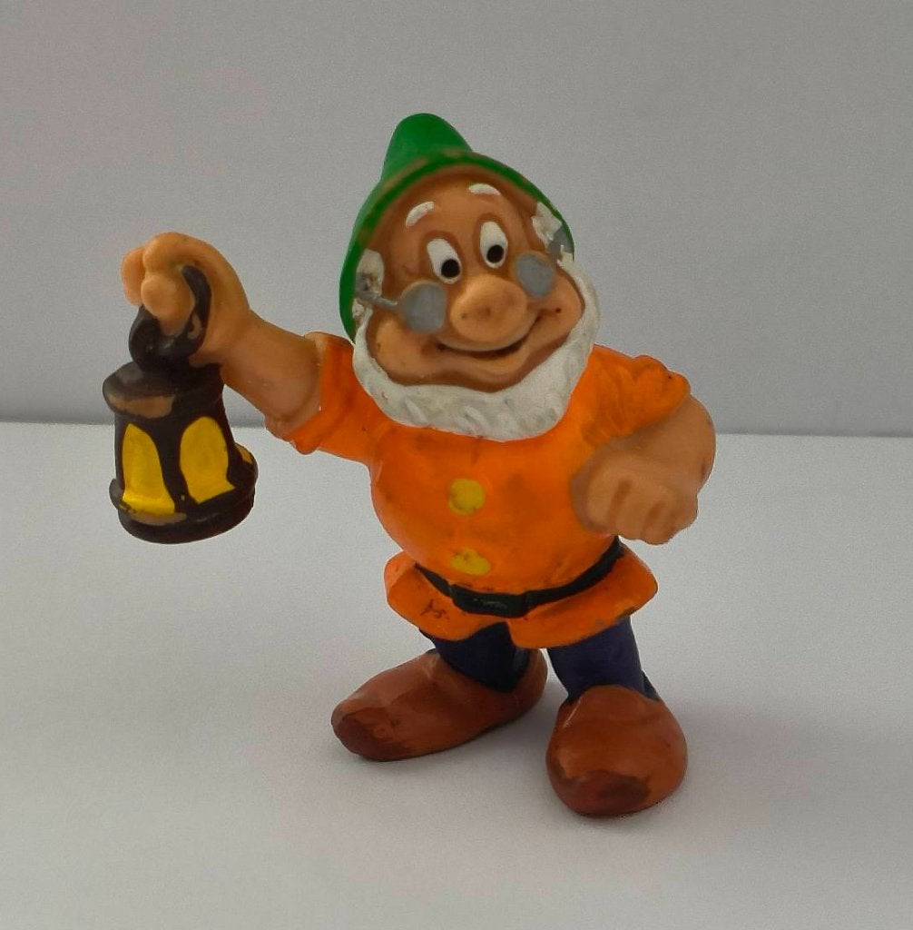 Dwerg Doc (van Sneeuwwitje), Ophalen of Verzenden, Sneeuwwitje of Doornroosje, Zo goed als nieuw, Beeldje of Figuurtje