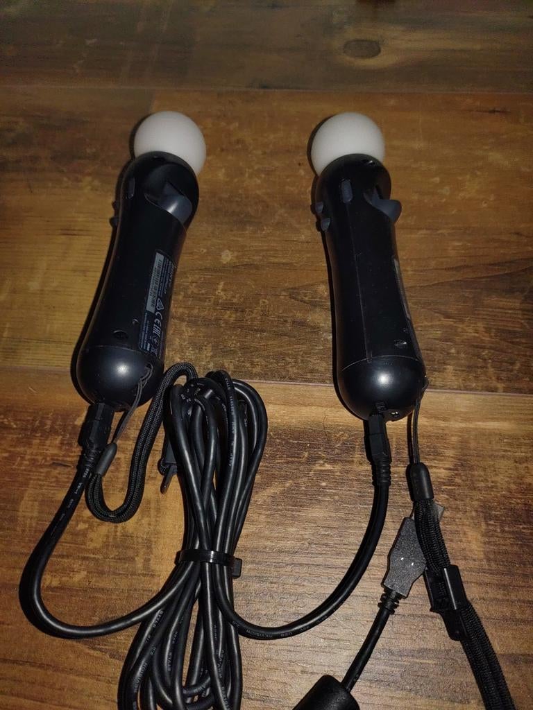 PlayStation Move Motion Controllers (2 stuks), Ophalen of Verzenden, Gebruikt, Draadloos, Overige typen