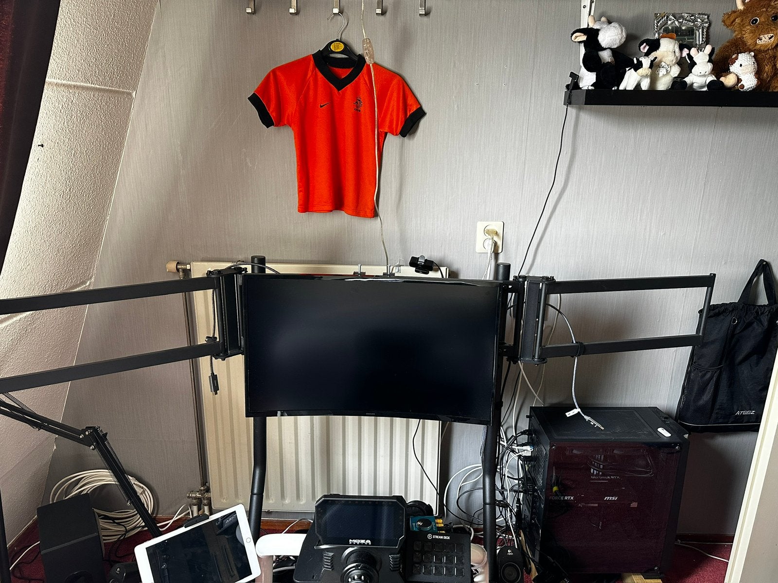 Rebbles tripple standaard 24 tot 32inch monitor, Computers en Software, Monitoren, Ophalen, Zo goed als nieuw, Overige typen, Onbekend