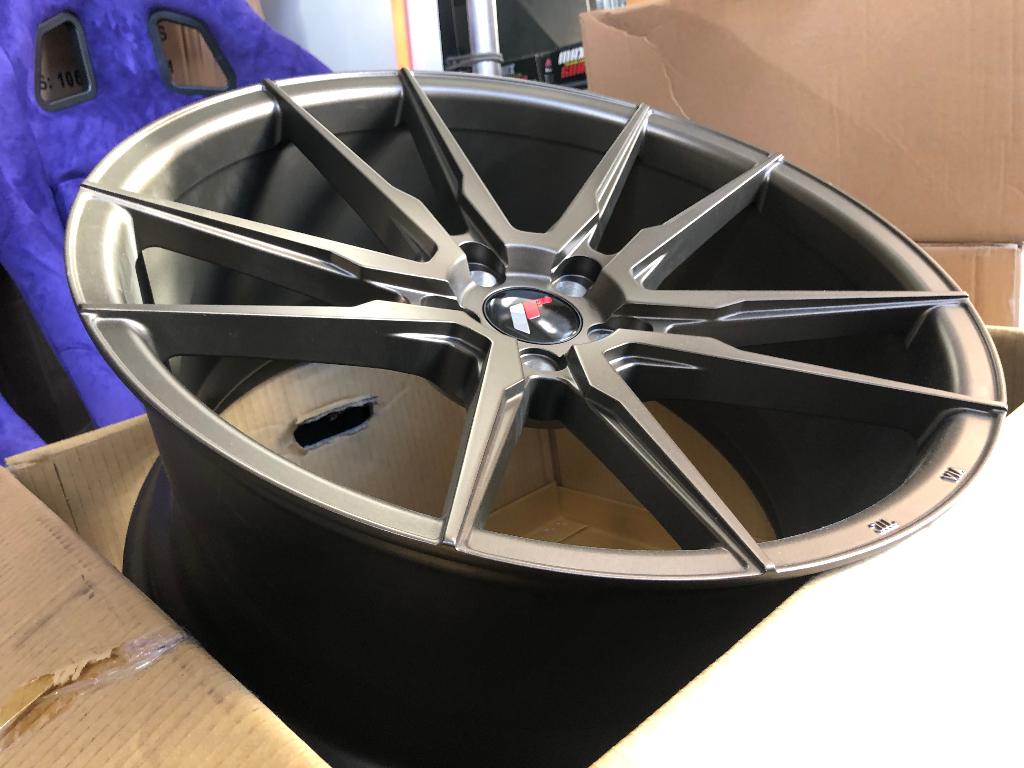 JR Wheels JR21 Matt Bronze brons - 20 x 10.0J ET40 5x114.3, Ophalen of Verzenden