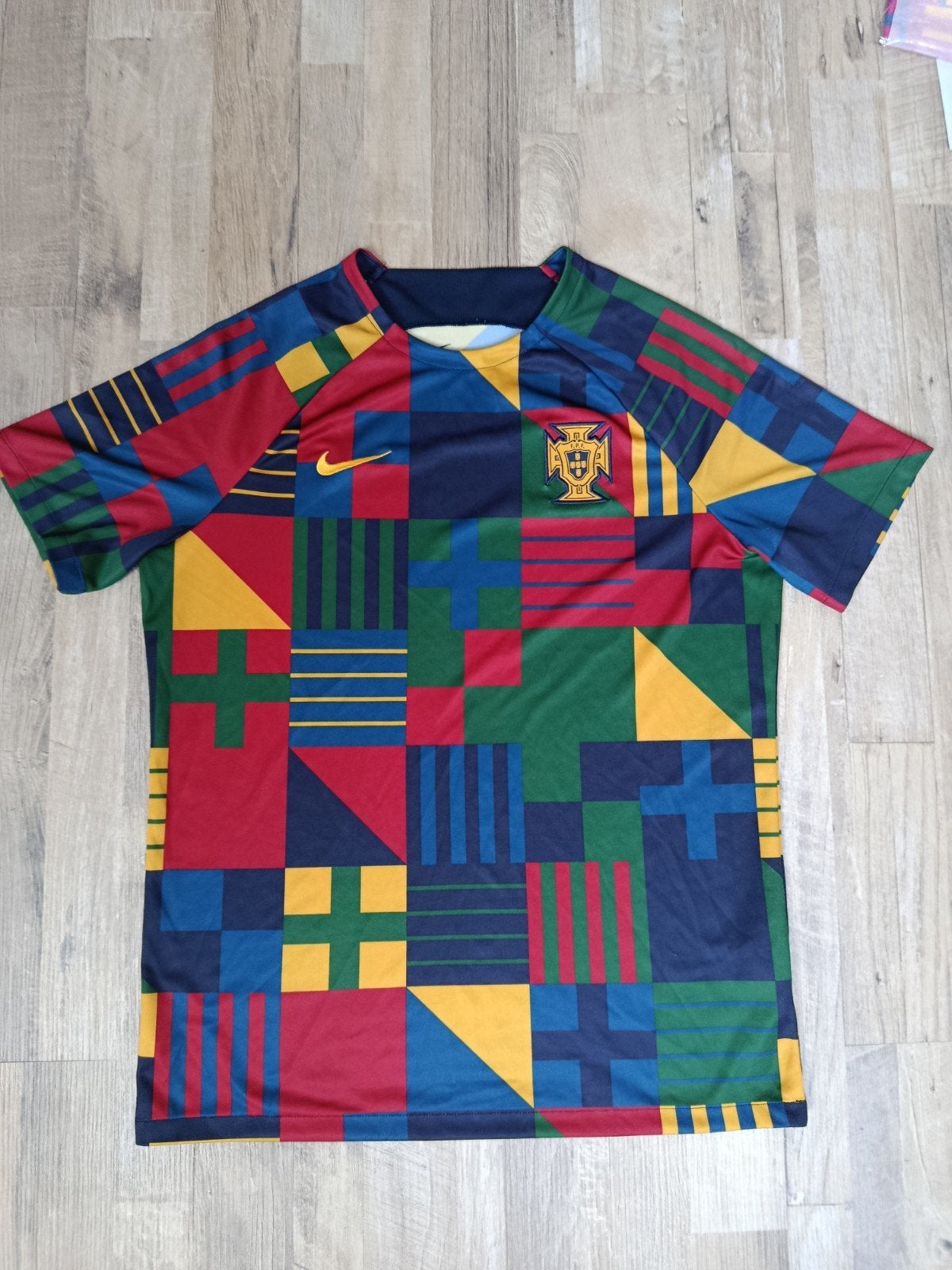 Portugal, Maat 52/54 (L), Meerkleurig, Nike, Ophalen of Verzenden