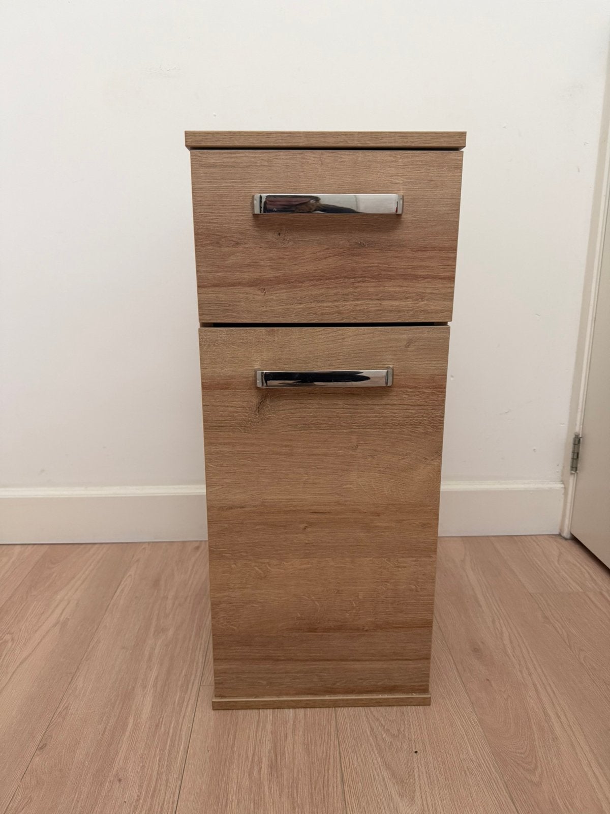 Bathroom cabinet, Ophalen, Gebruikt