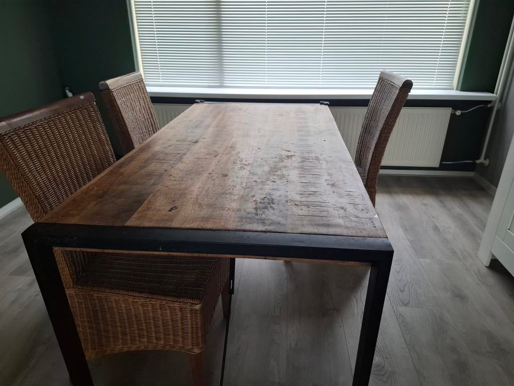 Mangohout eettafel, Ophalen of Verzenden, Gebruikt, 4 tot 6 stoelen