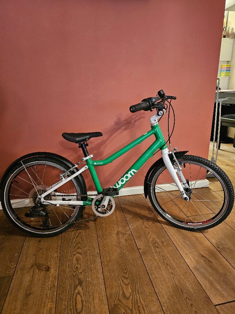 Woom 4 kinderfiets - 20 inch, 20 inch of meer, Gebruikt, Velgrem, Ophalen of Verzenden