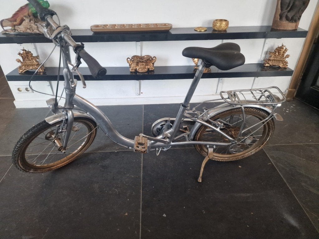 Zo goed als nieuw vouwfiets - paar maanden out - ging viral!, Fietsen en Brommers, Heren, 16 tot 18 inch, Versnellingen, Zo goed als nieuw