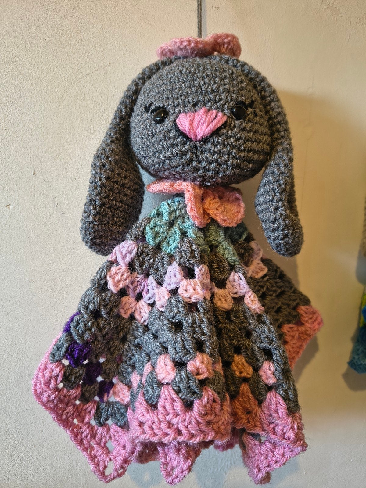 Lief gehaakt konijn knuffeldoekje, handgemaakt, Ophalen, Overige merken, Middelgroot (20 tot 80 cm), Meerkleurig