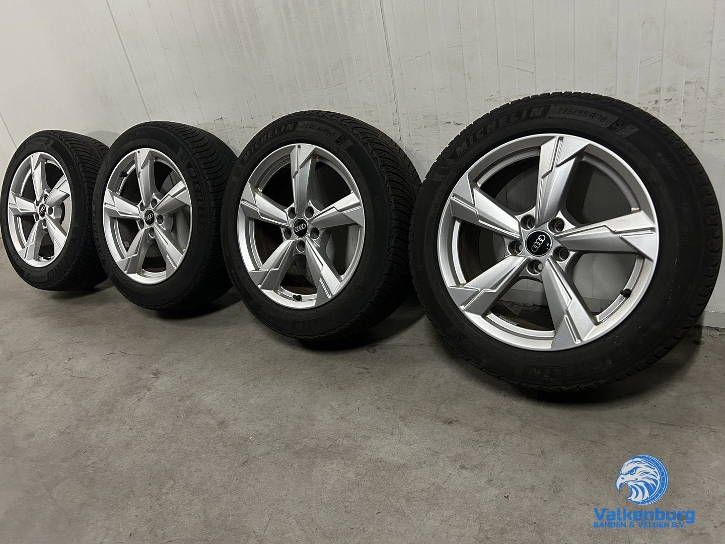 6mm! Originele Audi A6 C8 4K 18 inch Rotor velgen 5x112 wint, Auto-onderdelen, 18 inch, Gebruikt, -, -