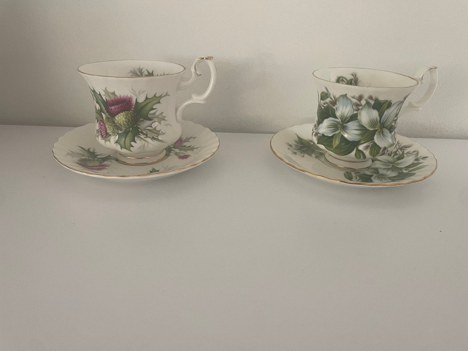 Set van 2 Royal Albert Bone China kop en schotels, Ophalen of Verzenden