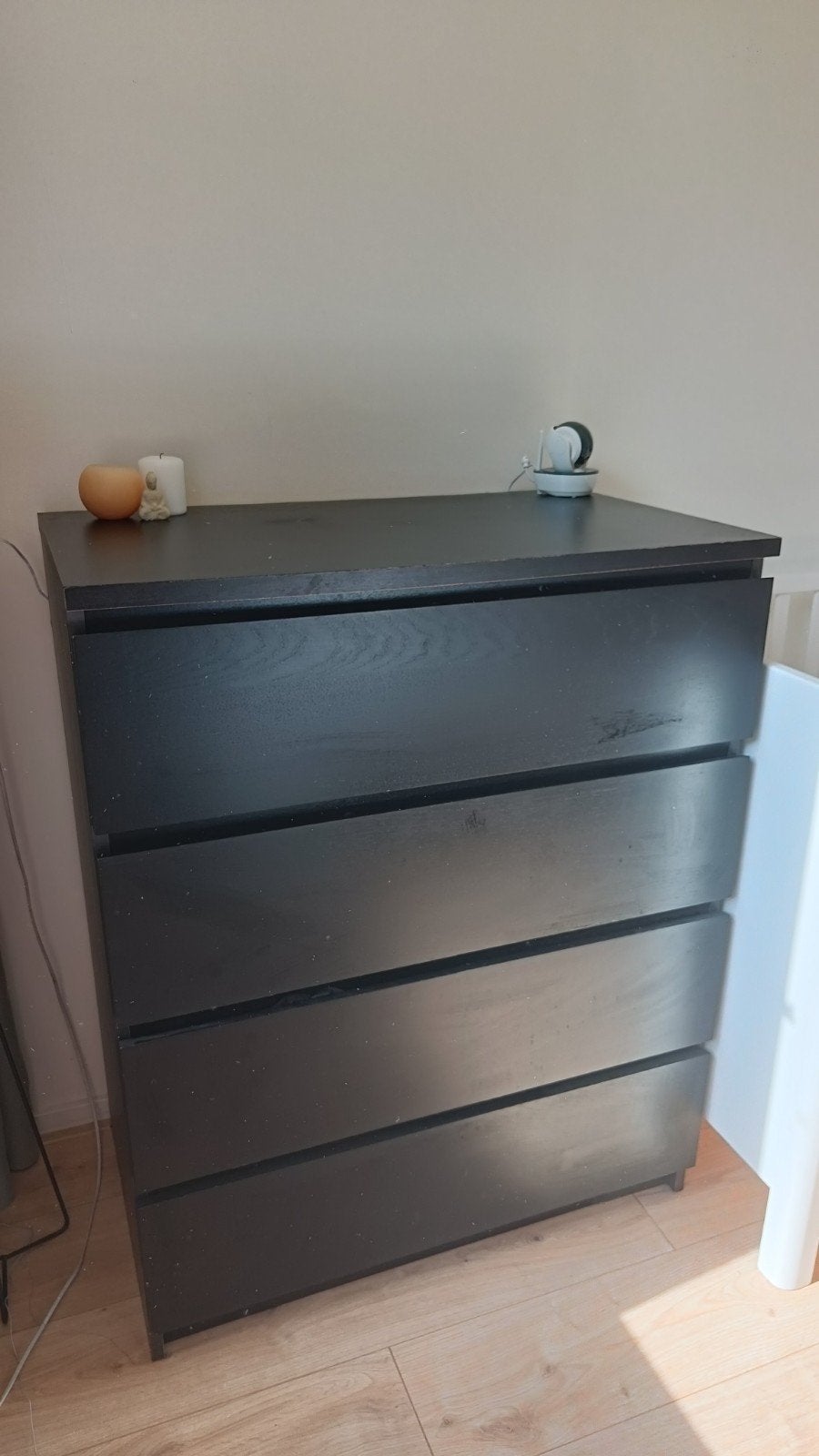 Ikea Malm ladekast met 4 lades - Zwartbruin, Huis en Inrichting, Kasten | Ladekasten, Ophalen, Gebruikt, 100 tot 150 cm, 50 tot 100 cm