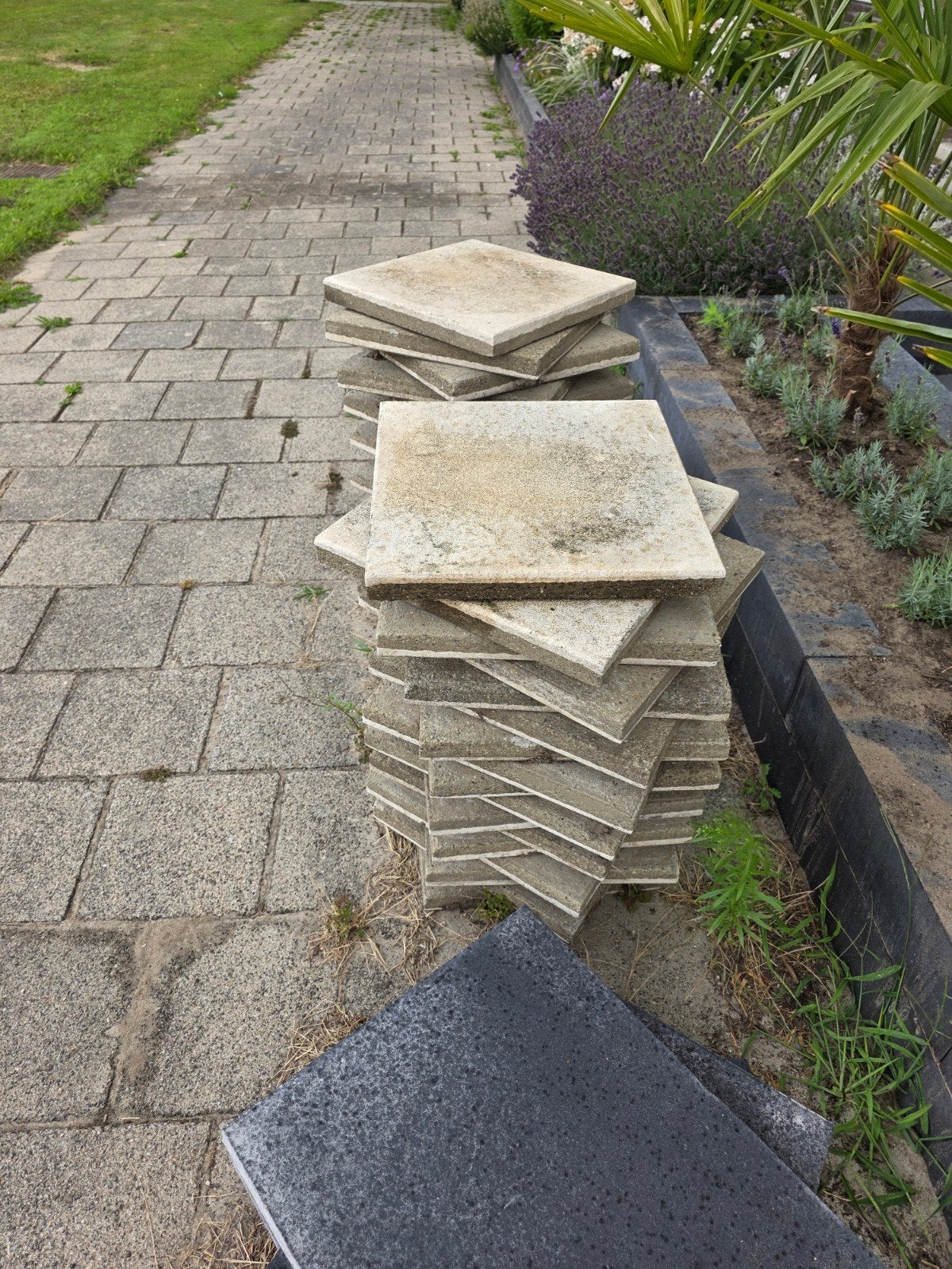 gratis af te halen 40x40x4  35 stuks, Tuin en Terras, Tegels en Klinkers, Ophalen, Beton, Klinkers