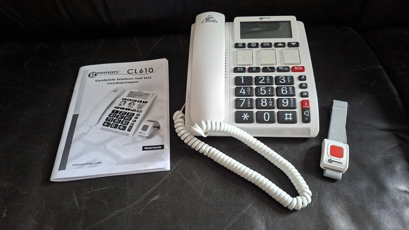 Geemarc CL610 Versterkte Telefoon met SOS Noodoproepen, Ophalen of Verzenden, Zo goed als nieuw