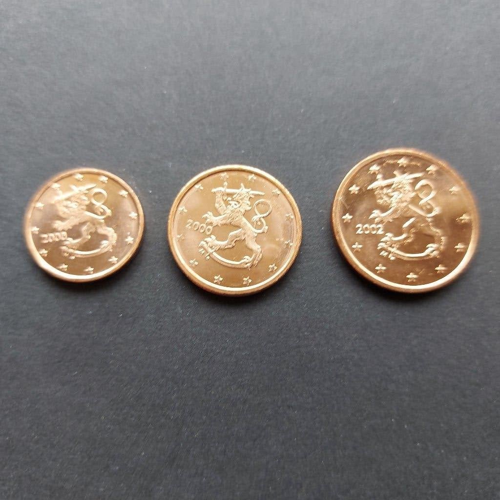 Dubbel nog enkele losse muntjes van verschillende landen, Ophalen of Verzenden, Overige landen, Overige waardes