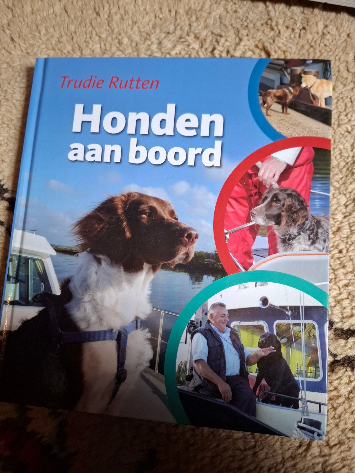 Honden aan boord - Trudie Rutten (Boek), Ophalen of Verzenden, Gelezen, Honden, Trudie Rutten