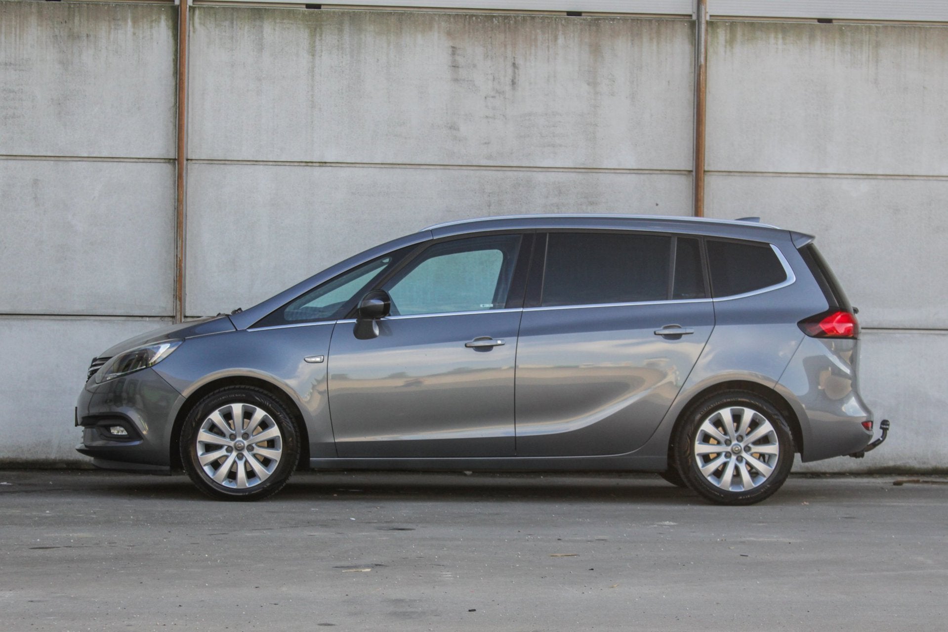 Opel Zafira Tourer 1.4 Edition 7p. - 2017 model - trekhaak -, Auto's, Gebruikt, 4 cilinders, Bedrijf, 1364 cc
