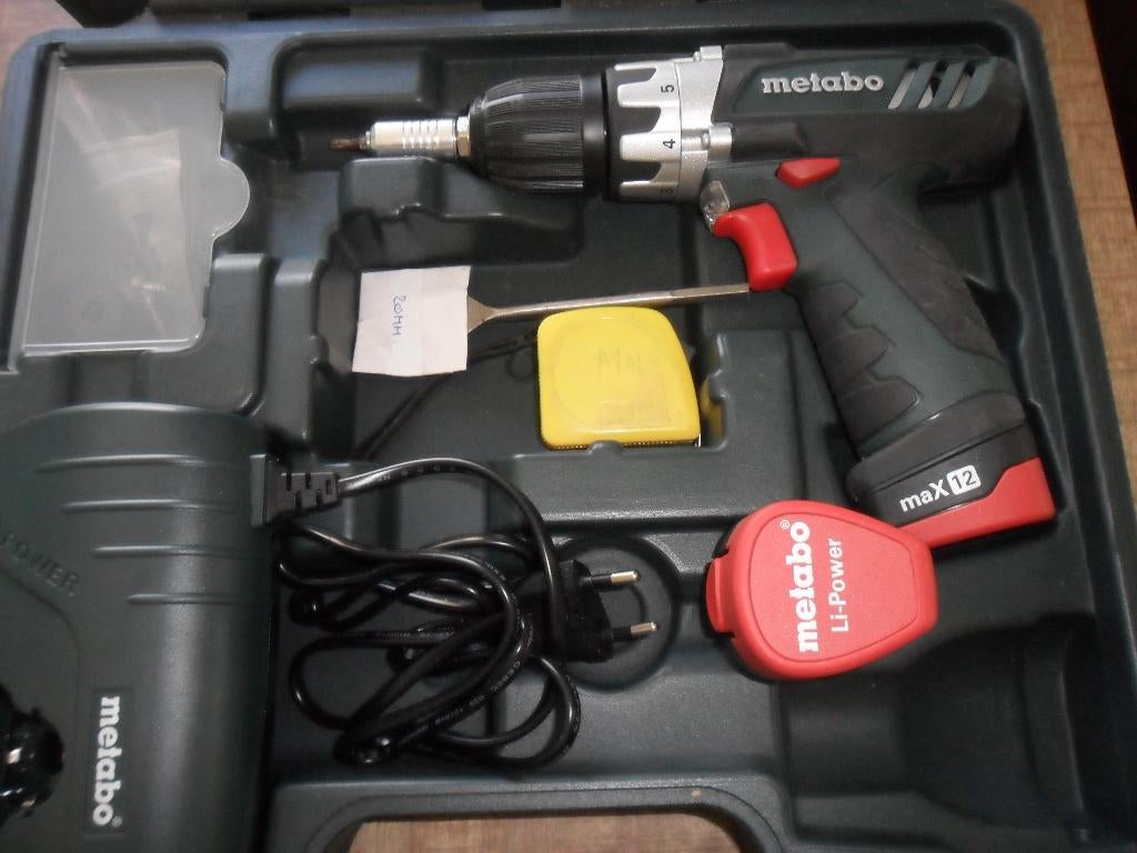 Accu boormachine Metabo Maxx12, Variabele snelheid, Zo goed als nieuw, 400 tot 600 watt, Ophalen
