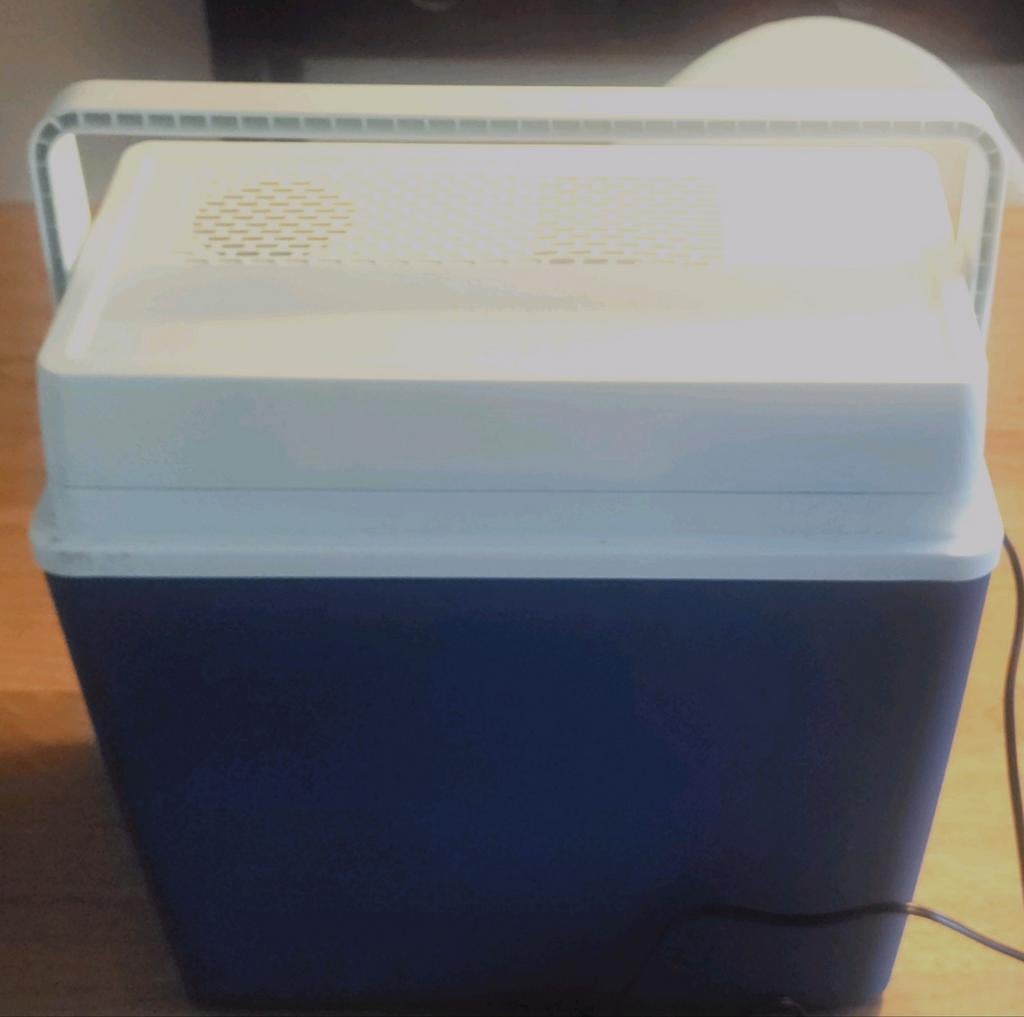Mobicool MM24DC elektrische koelbox, Caravans en Kamperen, Koelboxen, Zo goed als nieuw, Koelbox, Elektrisch, Ophalen