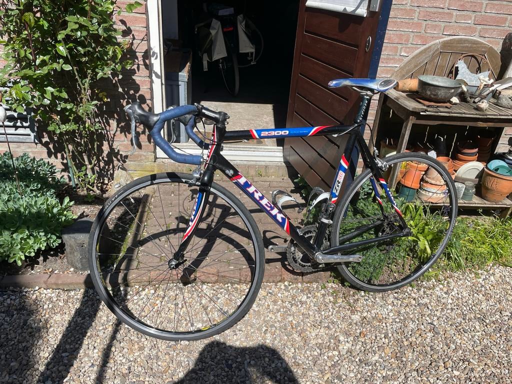 Trek 2300 racefiets - Aluminium frame 16 versnellingen, Fietsen en Brommers, Overige merken, Ophalen of Verzenden, Zo goed als nieuw