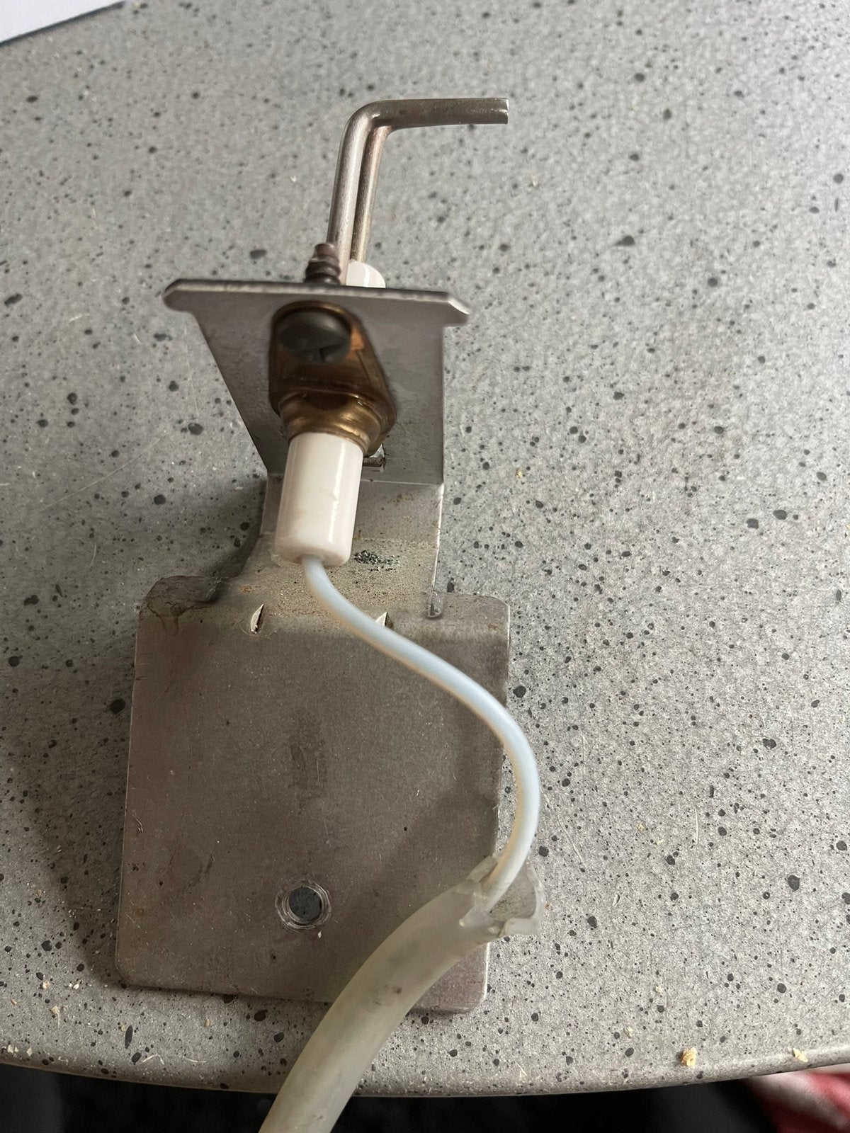 Gezocht ionisatiepen, Ophalen of Verzenden, Minder dan 60 cm, Cv-ketel of Combi-ketel, Minder dan 30 cm