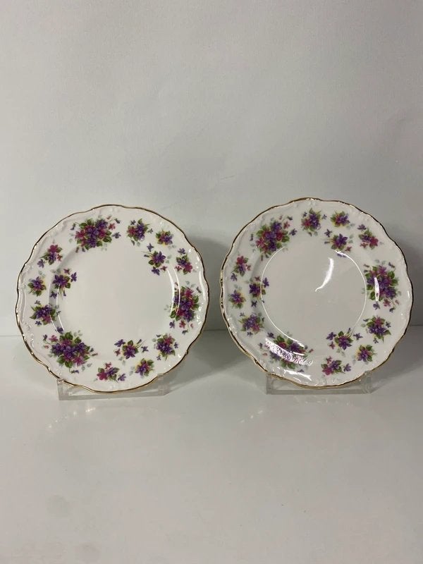 Royal Albert Violetta bordjes – set van 2, Gebruikt, Ophalen of Verzenden, Overige stijlen, Nvt