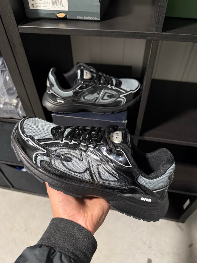 Dior B30 Sneakers - Maat 45, Ophalen of Verzenden, Zo goed als nieuw, Zwart, Sneakers of Gympen