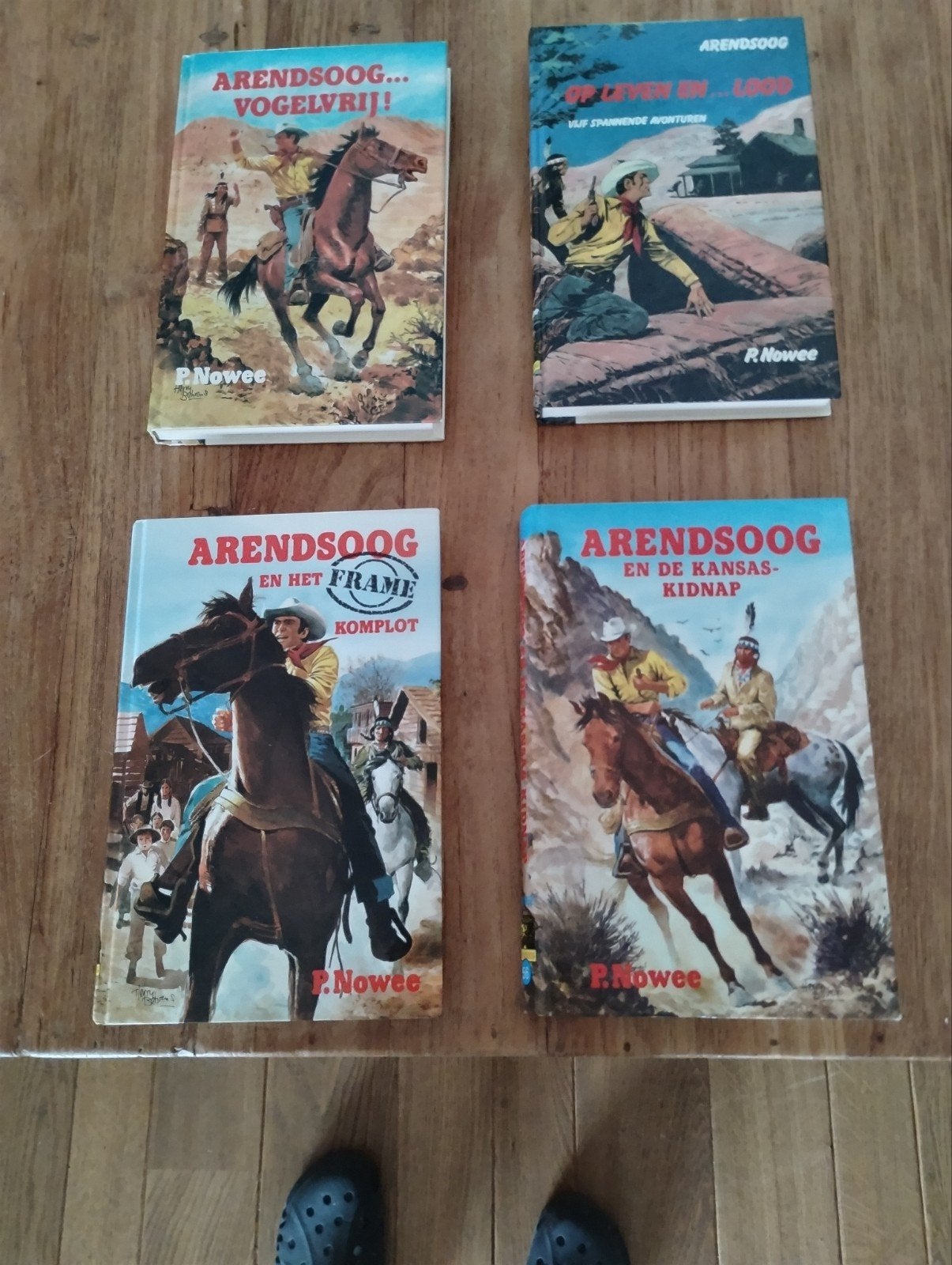 Arendsoog 53 54 55 56, Boeken, Ophalen of Verzenden, Zo goed als nieuw, J. Nowee