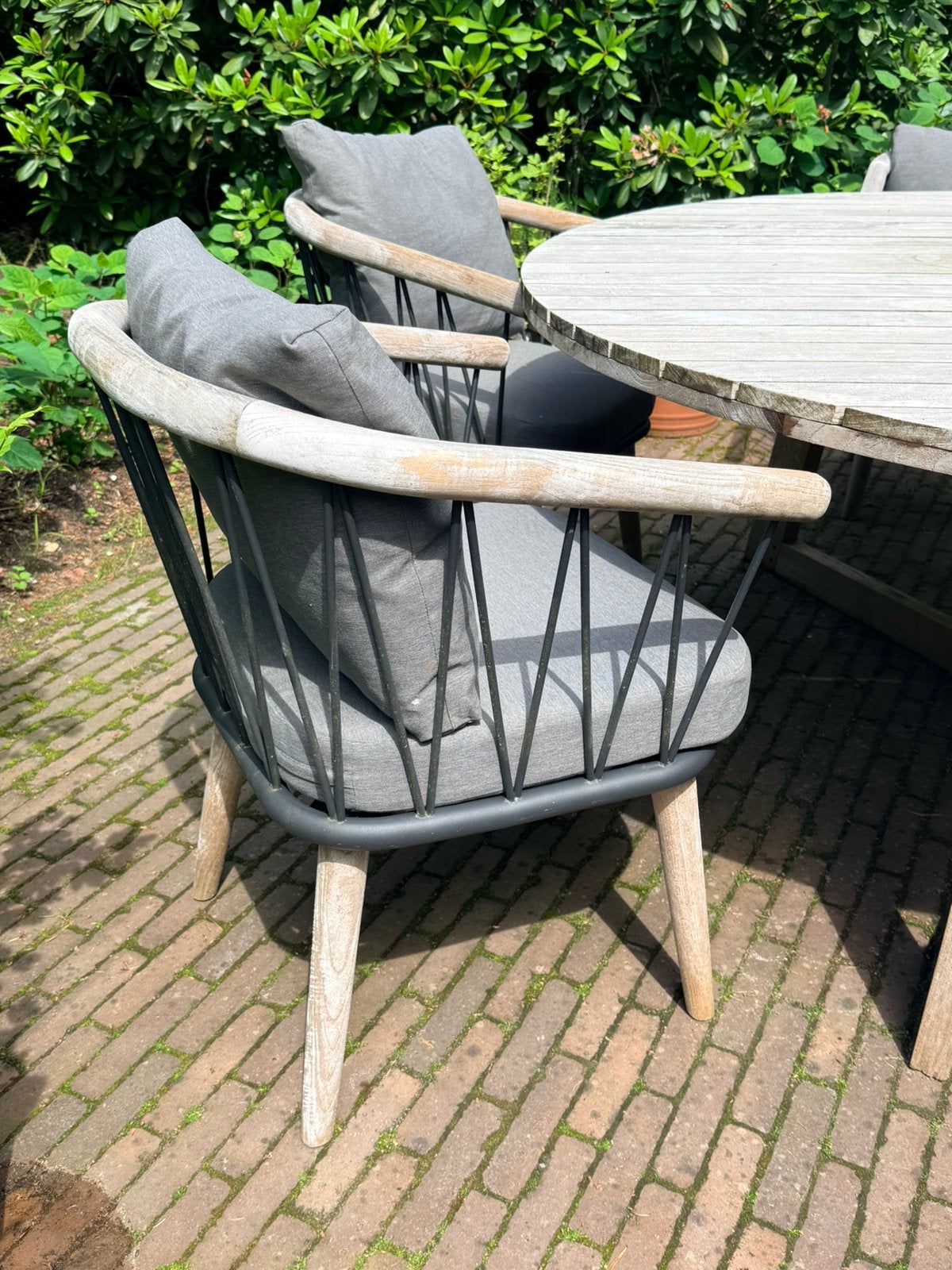 Borek Limone teak tafel Ø184 met 6 Coimbra eetstoelen, Tuin en Terras, Tuinsets en Loungesets, Ophalen, Teakhout