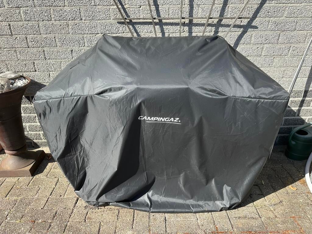 BBQ Campingaz Adelaide 4 classic deluxe, Ophalen, Gebruikt