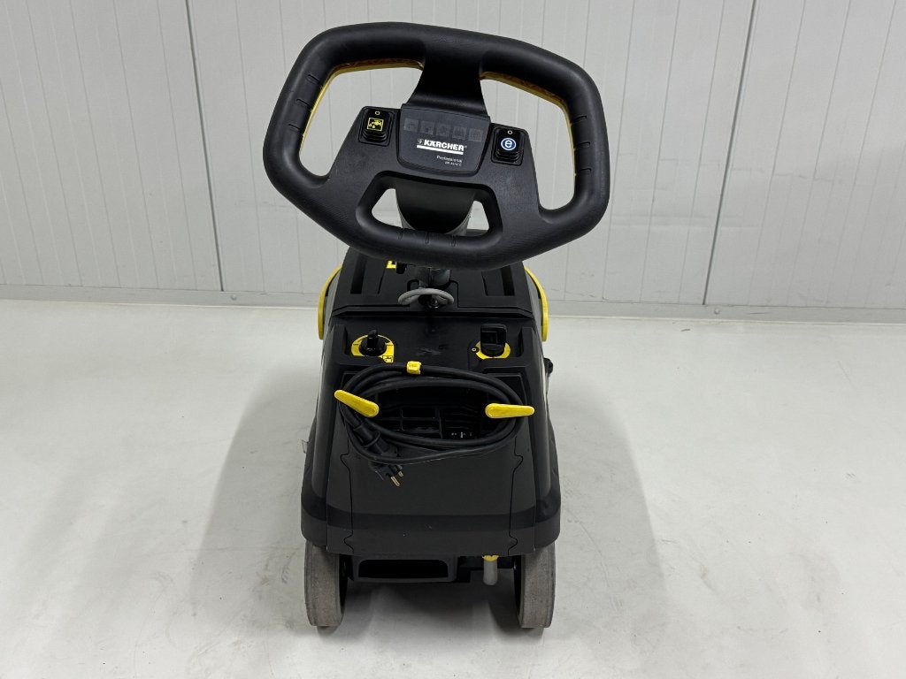 KARCHER SCHROB-/ZUIGMACHINE BR 35/12 C Bp Pack 2015, Ophalen of Verzenden, Zo goed als nieuw, Schrobmachine
