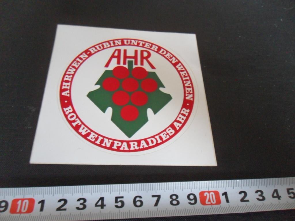 sticker AHRWEIN Rubin unter den weinen Rotweinparadies AHR*, Verzamelen, Ophalen, Zo goed als nieuw