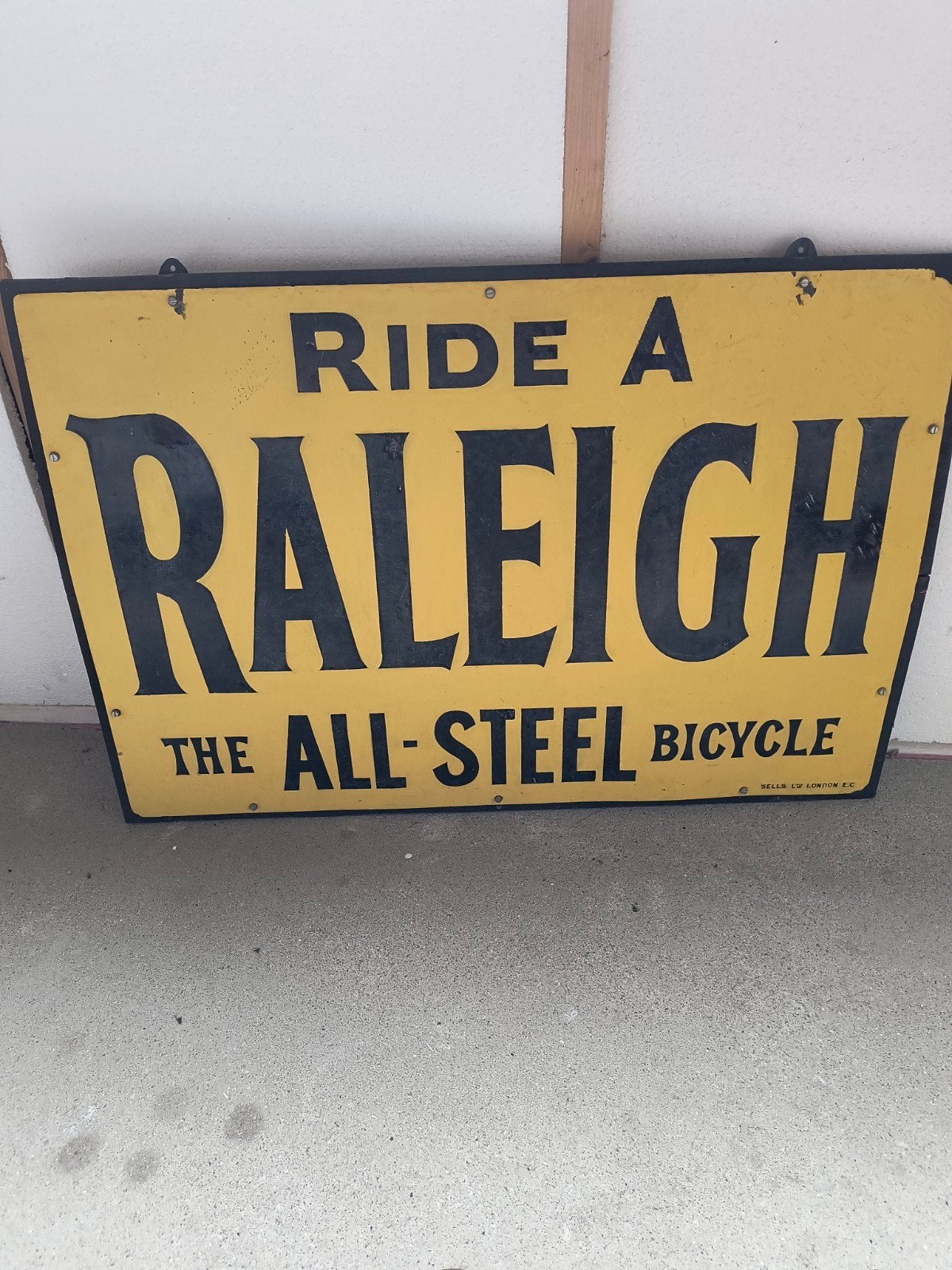 Zeer oud reclamebord van Raleigh, Ophalen, Gebruikt, Reclamebord