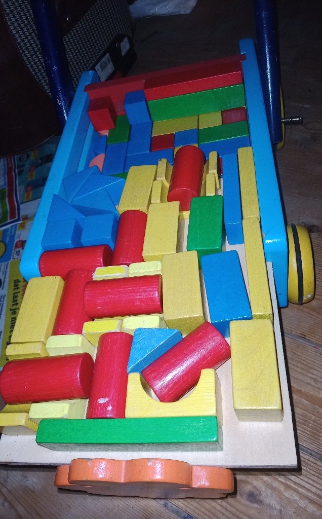 Karretje met houten vormen – ongeveer 100 stuks, Ophalen of Verzenden
