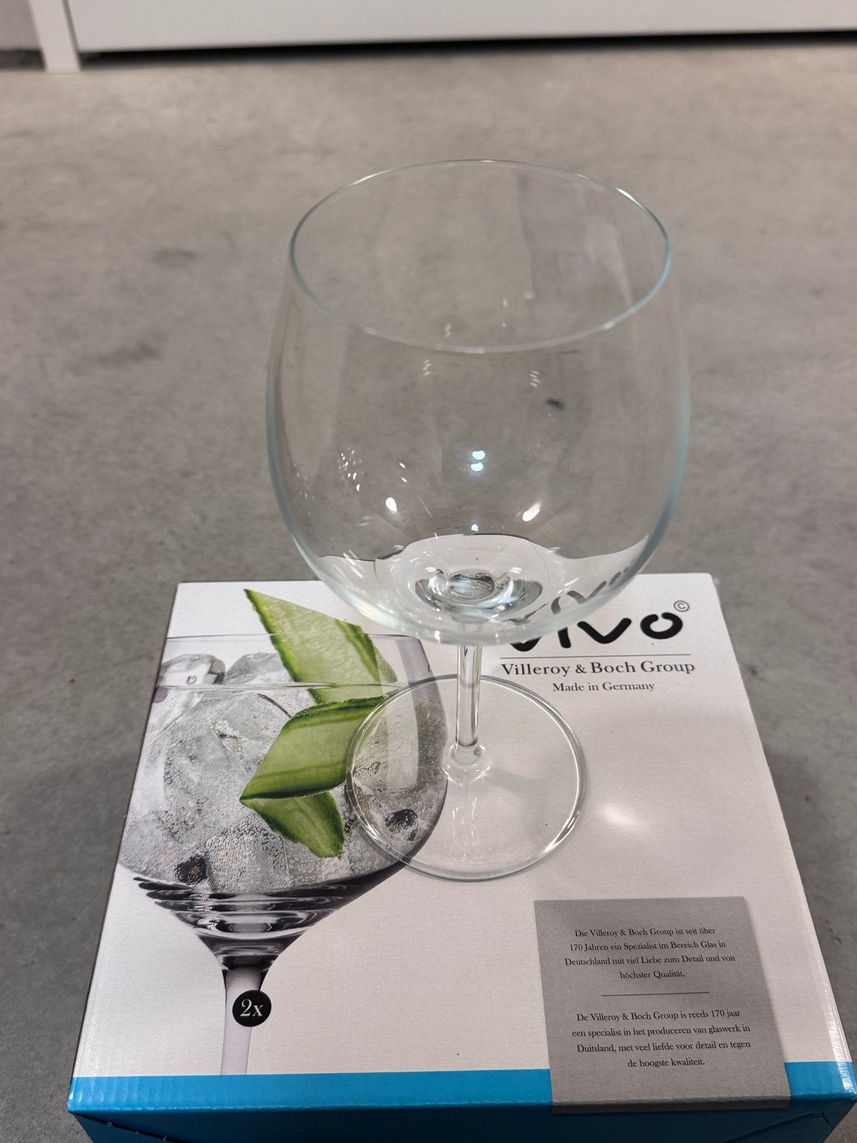 4 ongebruikte kristallen cocktailglazen Albert Heijn, Nieuw, Ophalen of Verzenden, Overige merken, Glas