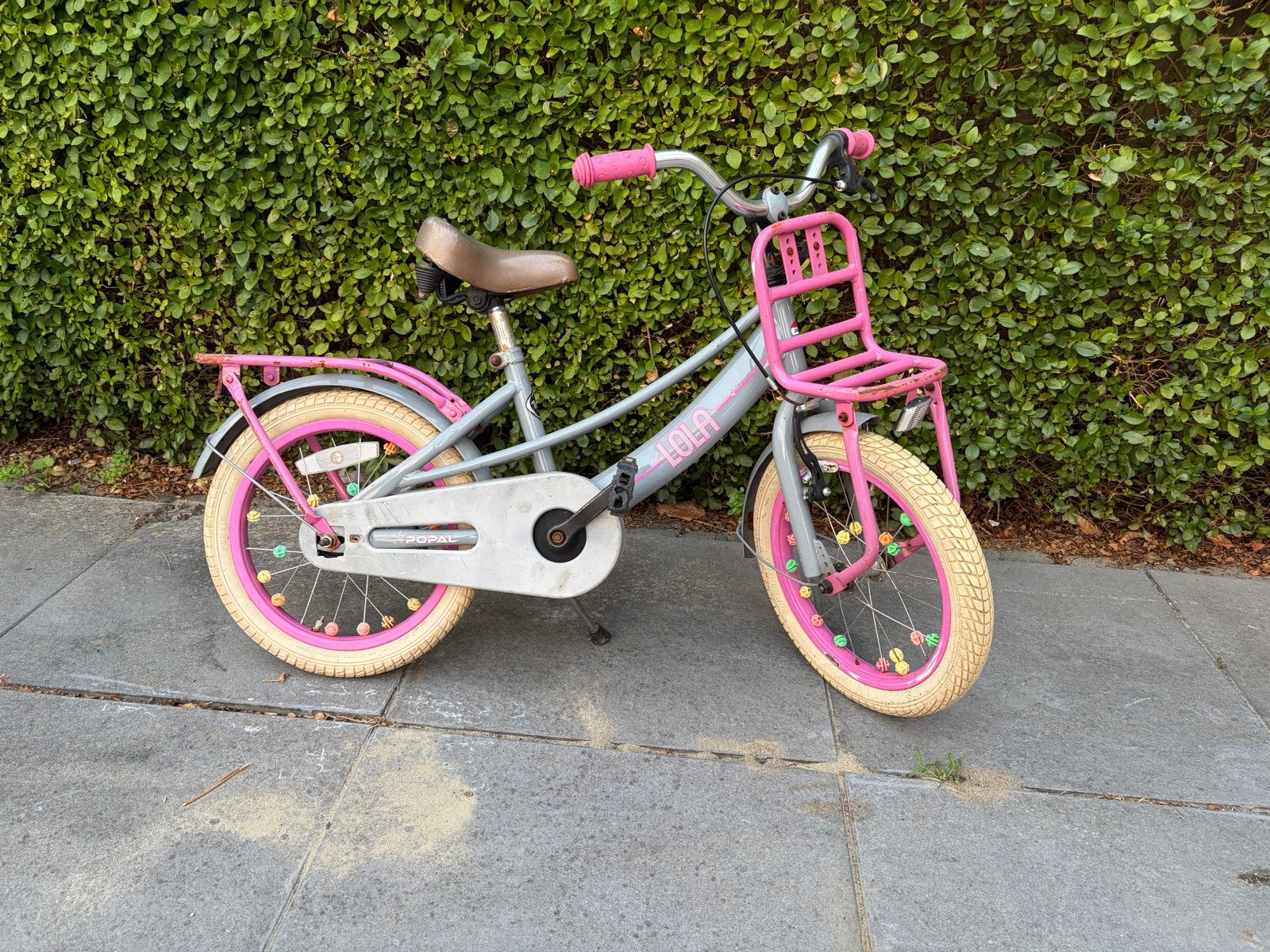 Lola kinderfiets 16 inch gebruikt, Ophalen, Zijwieltjes, Velgrem, 16 tot 20 inch