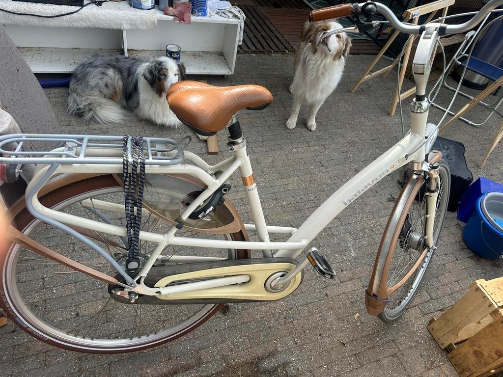 Batavus Damesfiets - wit creme, Ophalen, Versnellingen, Batavus, Trommelrem