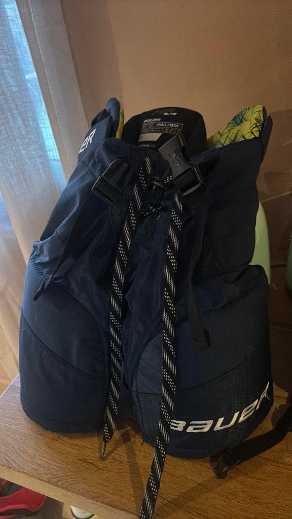 Ijshockey broek junior nieuw, Ophalen of Verzenden, Zo goed als nieuw, Overige maten