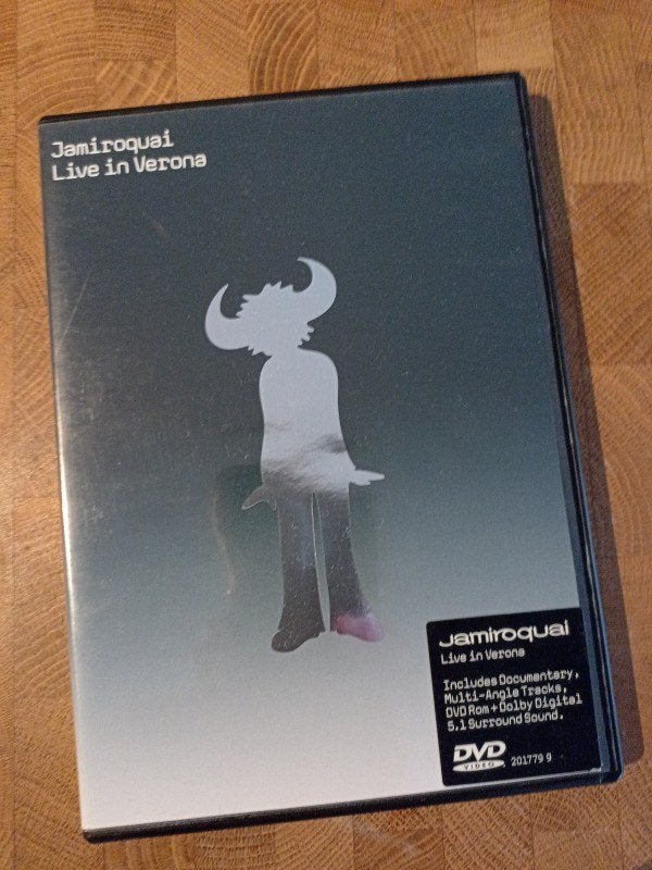 DVD - Jamiroquai - Live in Verona, Cd's en Dvd's, Dvd's | Muziek en Concerten, Alle leeftijden, Verzenden, Zo goed als nieuw, Concert
