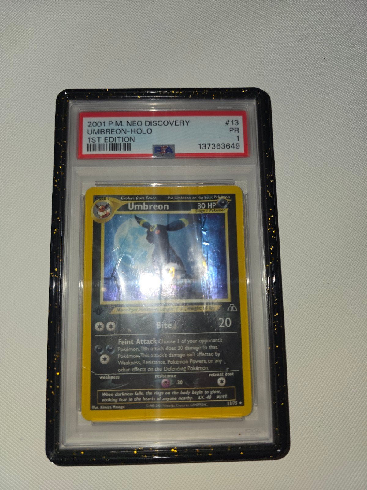 Pokémon Umbreon Holo 1st Edition PSA 1 Neo Discovery, Ophalen of Verzenden, Zo goed als nieuw