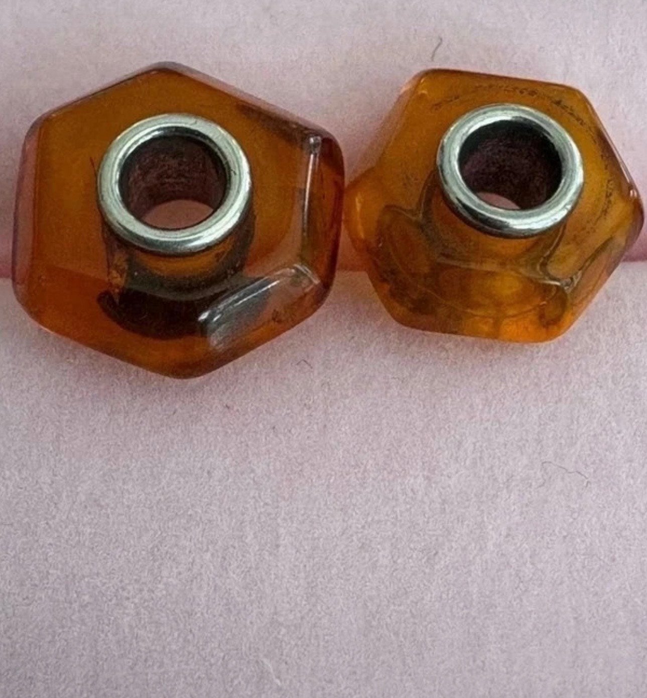 Twee unieke geslepen Trollbeads Amber (retired), Ophalen of Verzenden, Zo goed als nieuw, Trollbeads, 2 of 3 bedels
