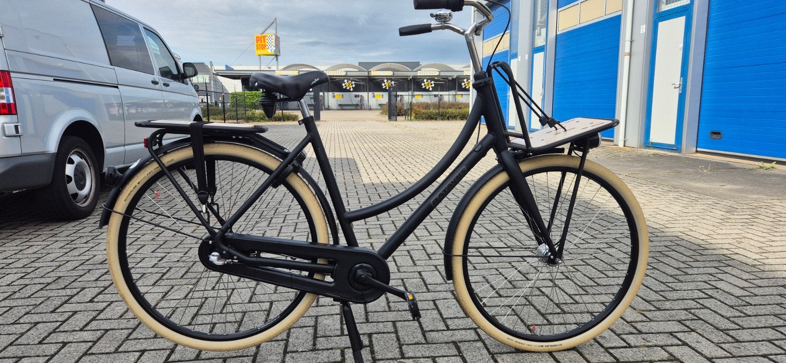 Nette zwarte Batavus Packd 2023
Framemaat 55cm
28inch wielen, Ophalen, 53 tot 56 cm, Versnellingen, Batavus