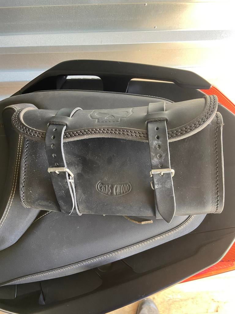 Lederen toolbox met Harley Davidson skull, Motoren, Ophalen of Verzenden, Gebruikt