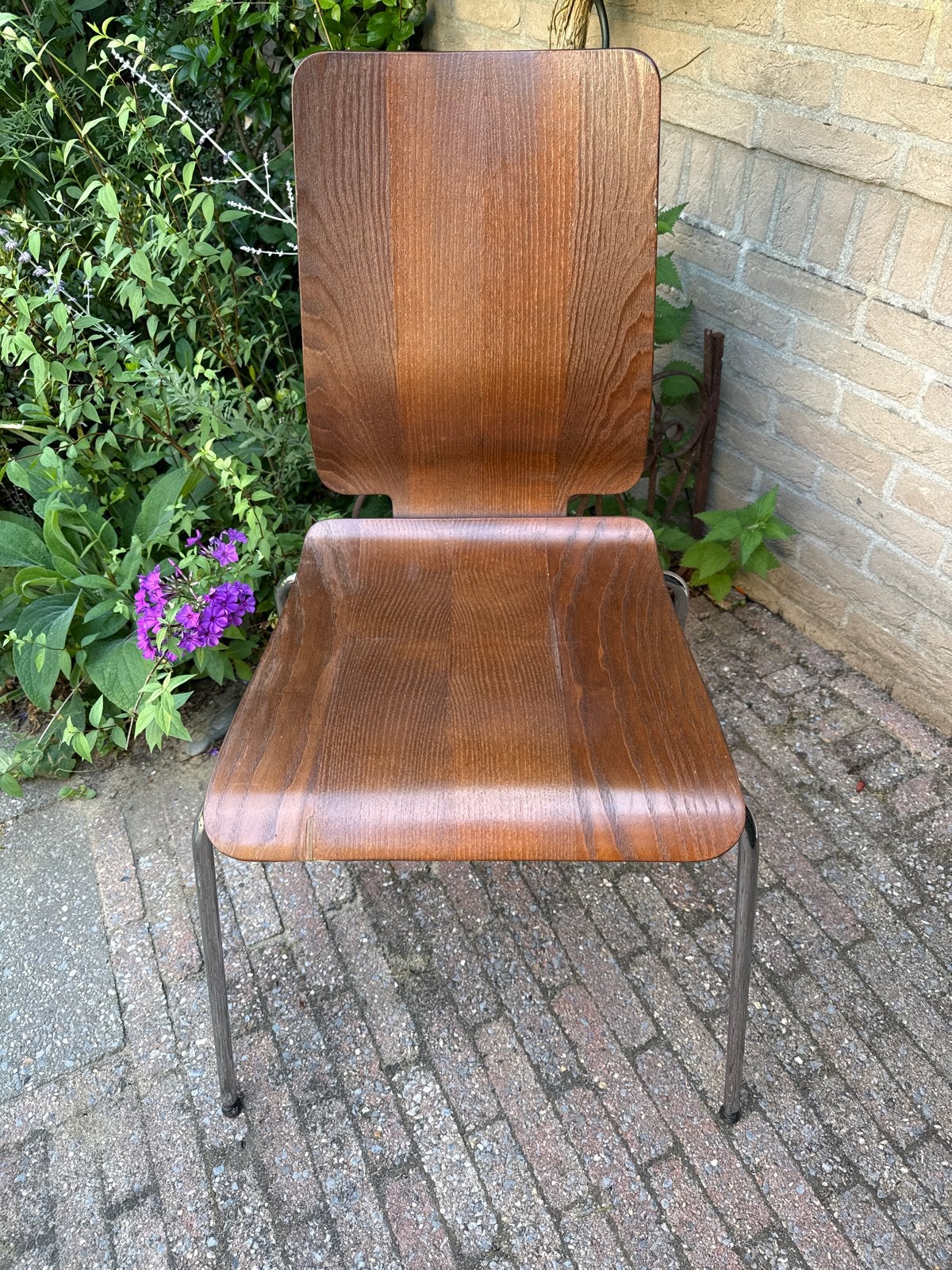 IKEA GILBERT vintage houten stoelen met verchroomd onderstel, Huis en Inrichting, Ophalen, Gebruikt, Bruin, Vier